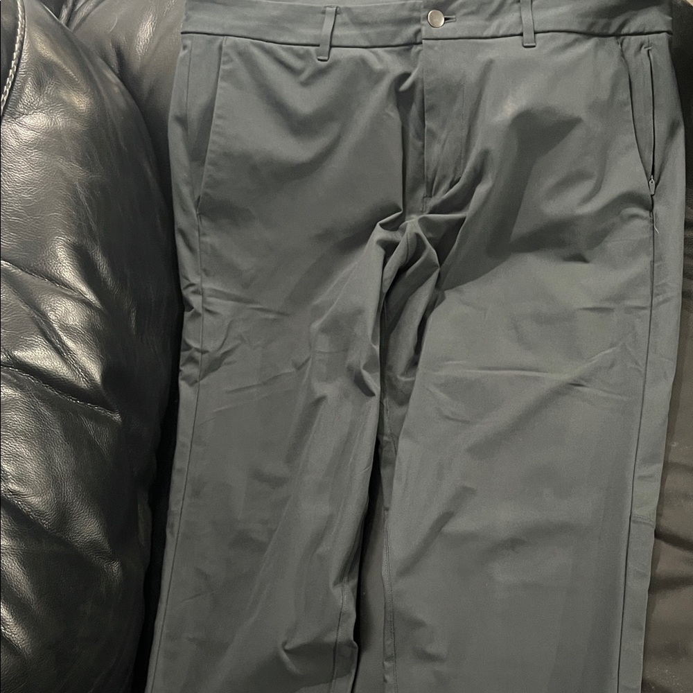 lululemon athletica Men's Slate Gray Stretch Chinos